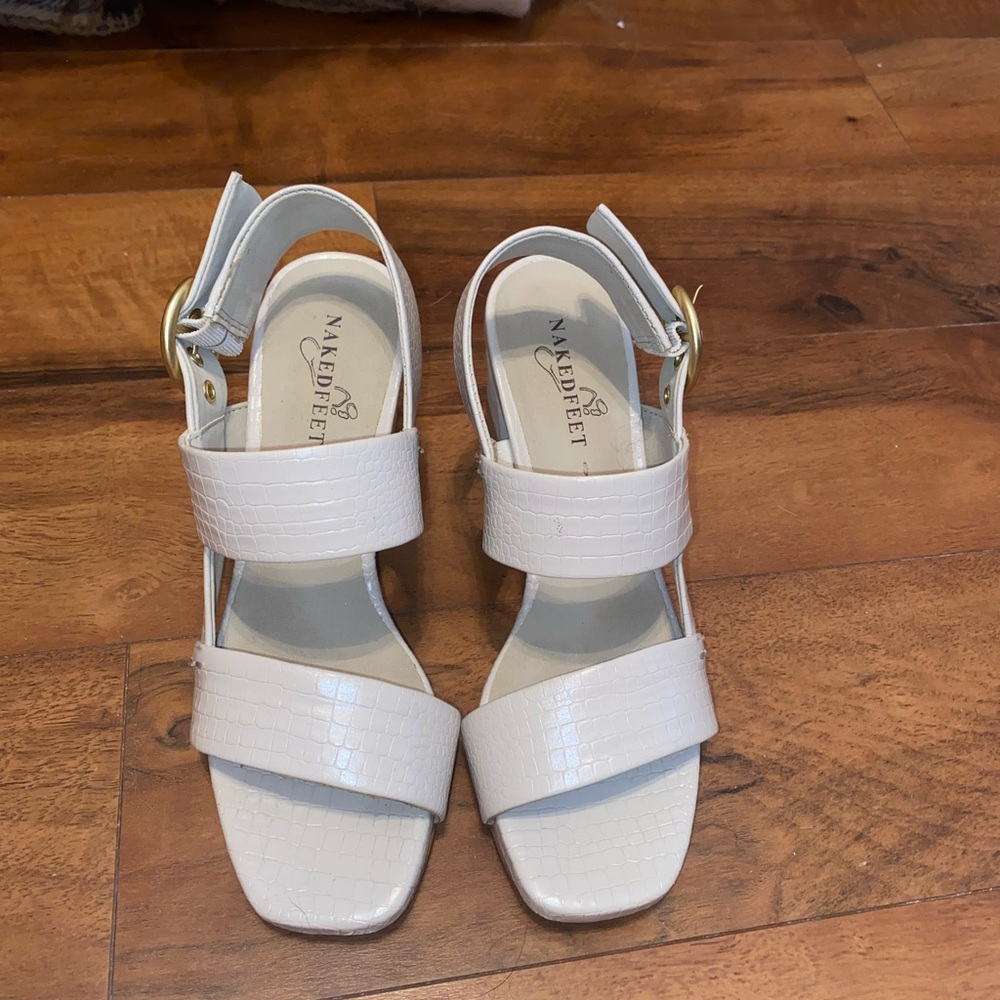 Naked Feet 7.5